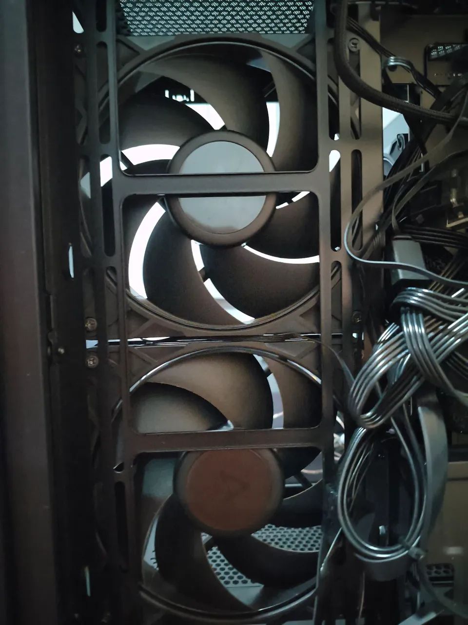  Ventiladores ARTIC P14PRO-140MM (3X) - Foto 2