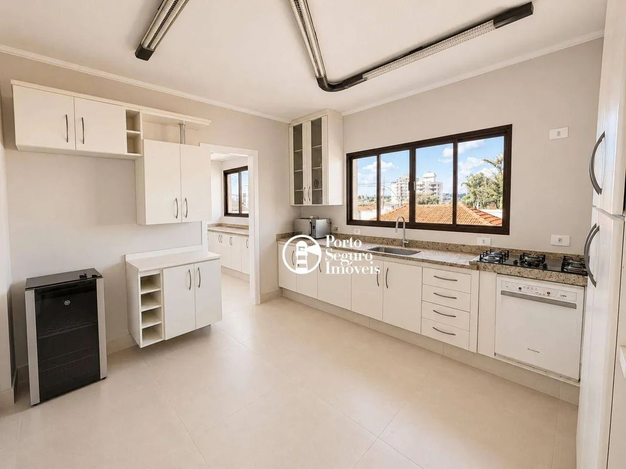 Apartamento com 2 dormitórios à venda, 140 m² por R$ 750.000,00 - Vila Santa Catarina - Am - Foto 5