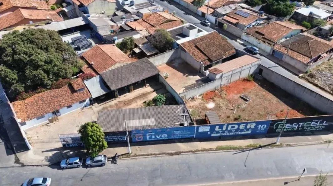 Galpão / Depósito / Armazém com 4 quartos à venda em Sete Lagoas - Foto 2