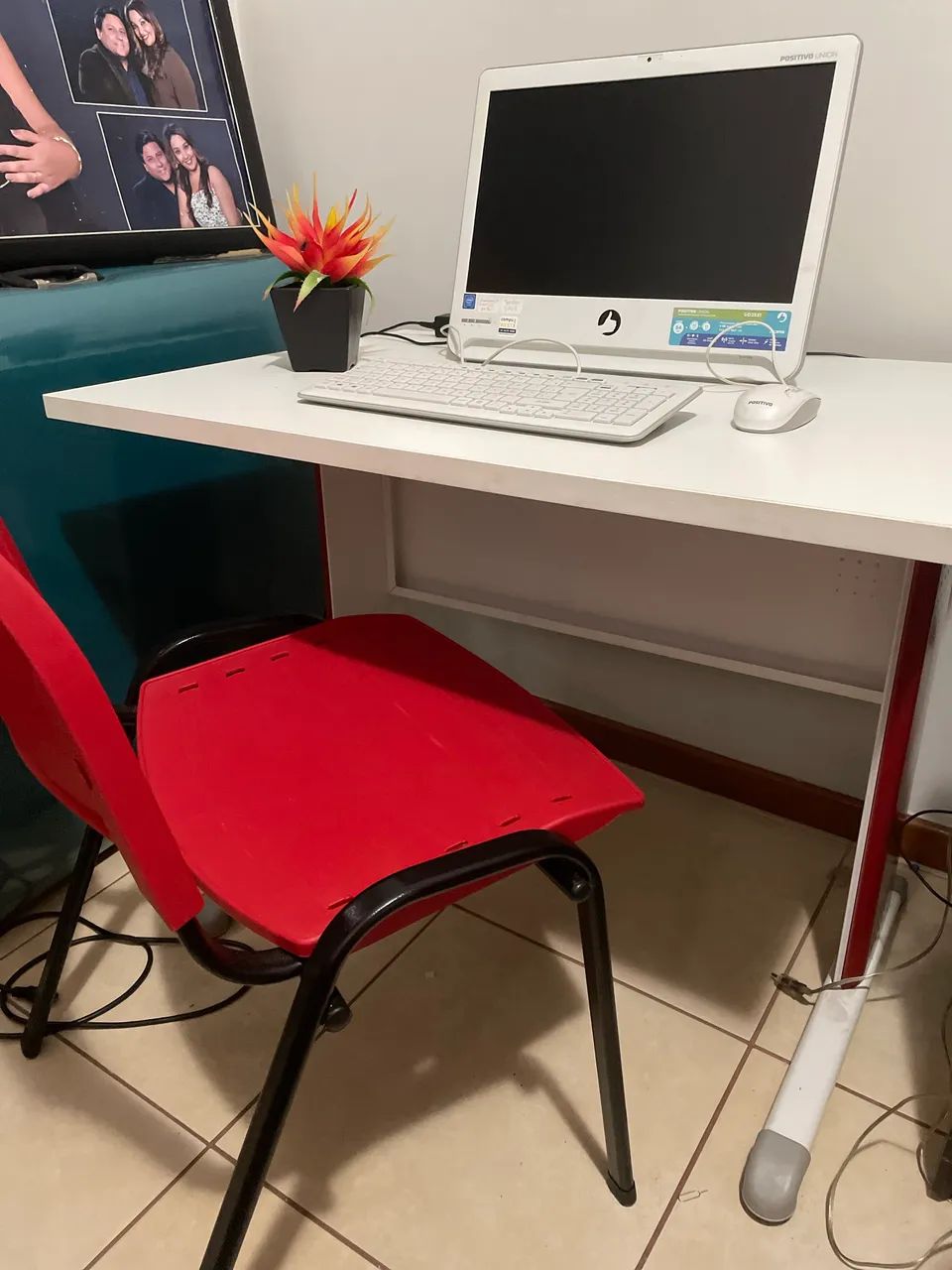 Escravaninha de Estudo Ferro 