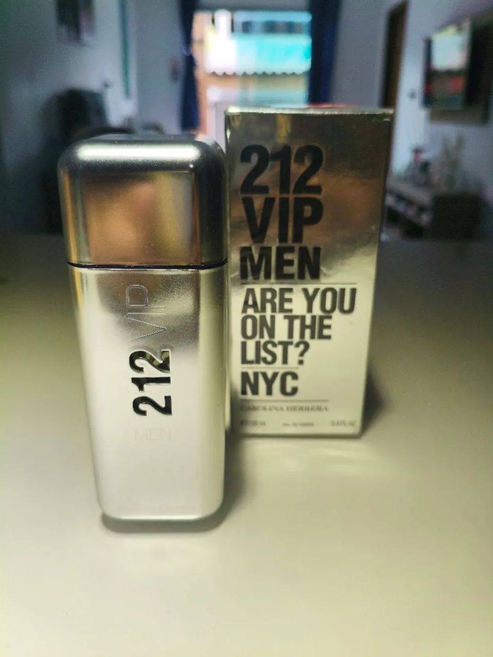 Perfume 212 Vip Men 