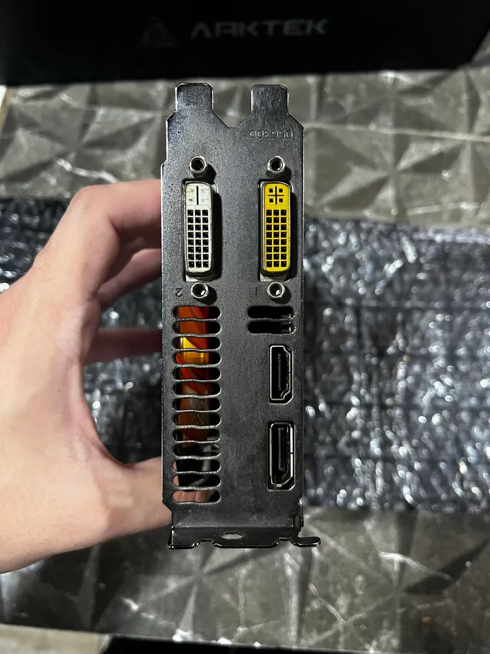 GTX 760 ZOTAC AMP! Edition - Funcionando Perfeitamente - Foto 3