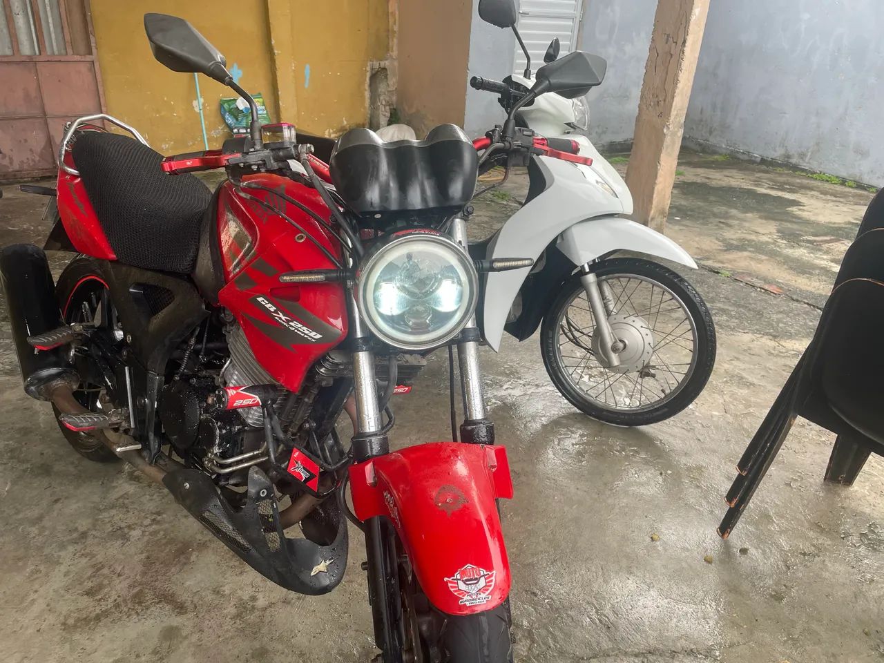 CBX 250, conservada  - Foto 2