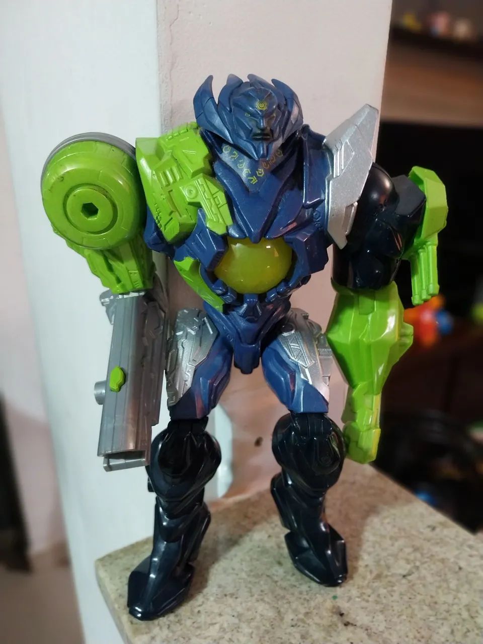 Boneco Max steel