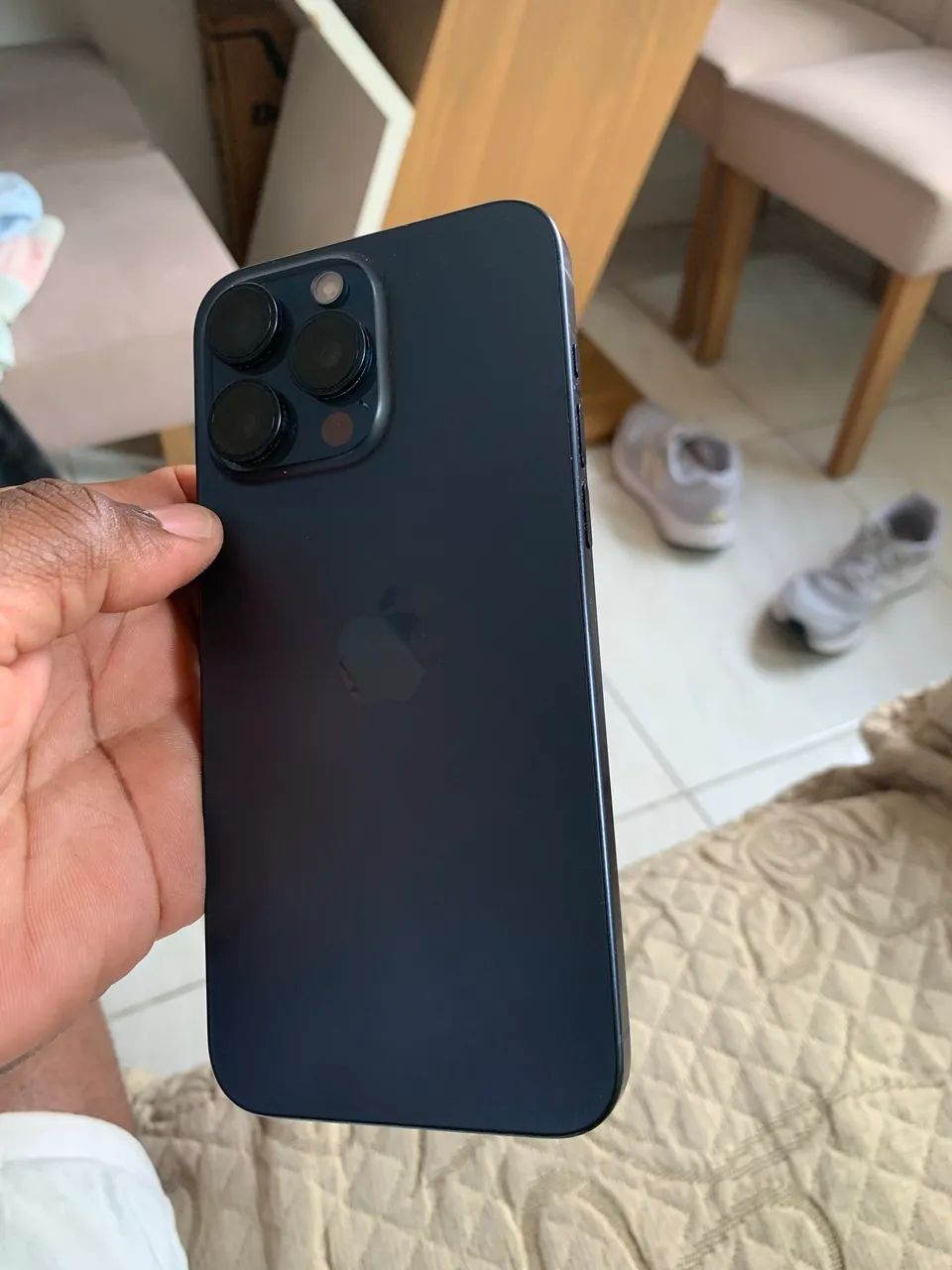 iPhone 15 Pro Max 1TB - Foto 5