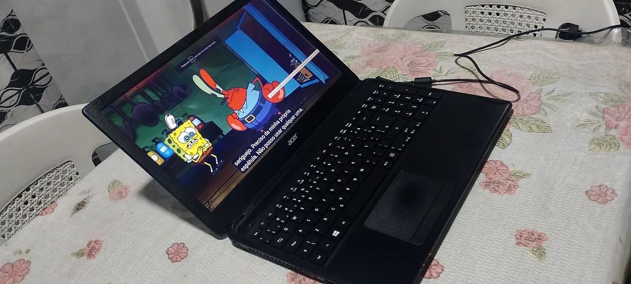 Acer com 4gb ram com teclado numérico já formatado  - Foto 5