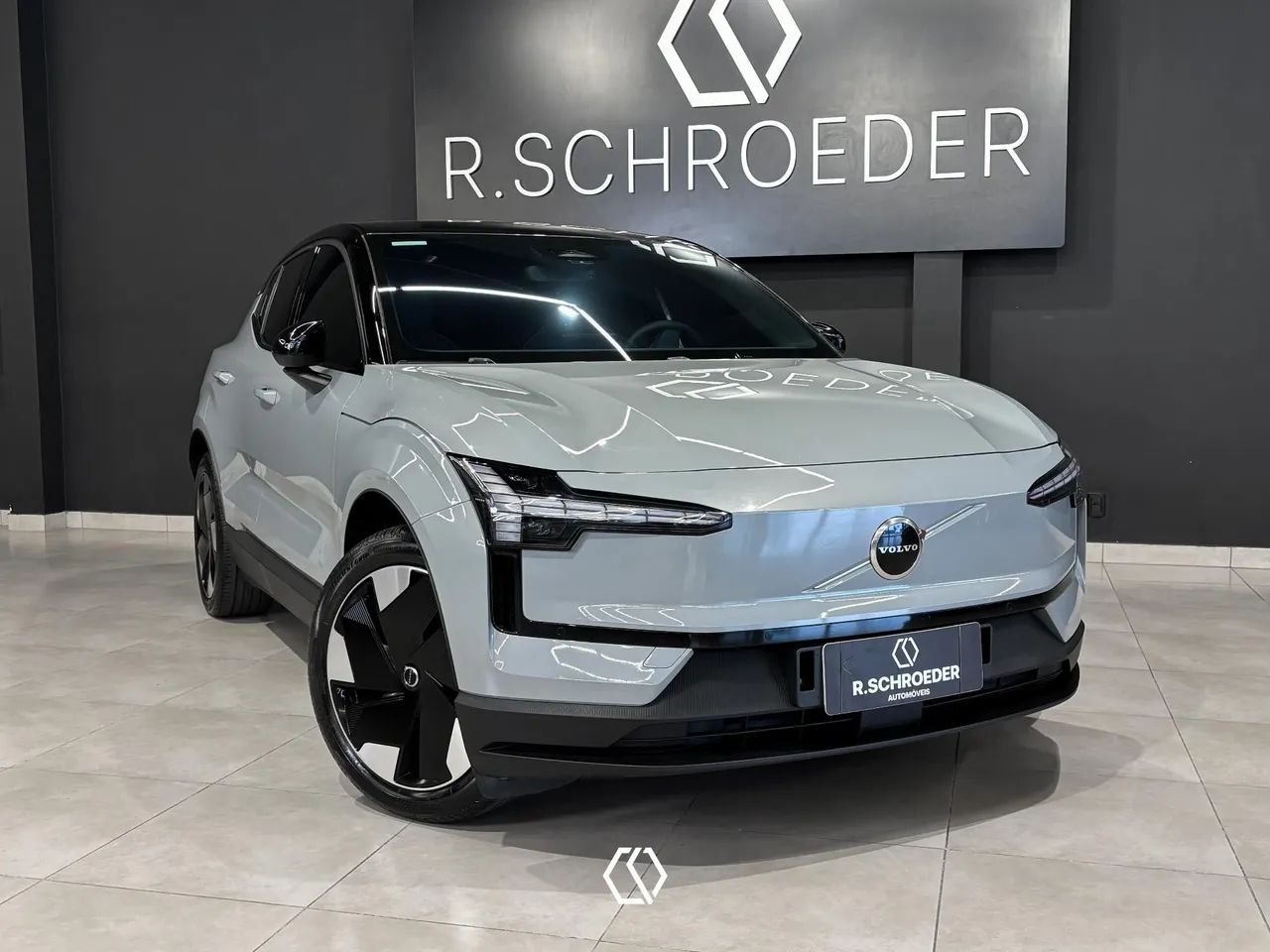 Volvo EX30 E60 Plus (elétrico) 2024 - Foto 2