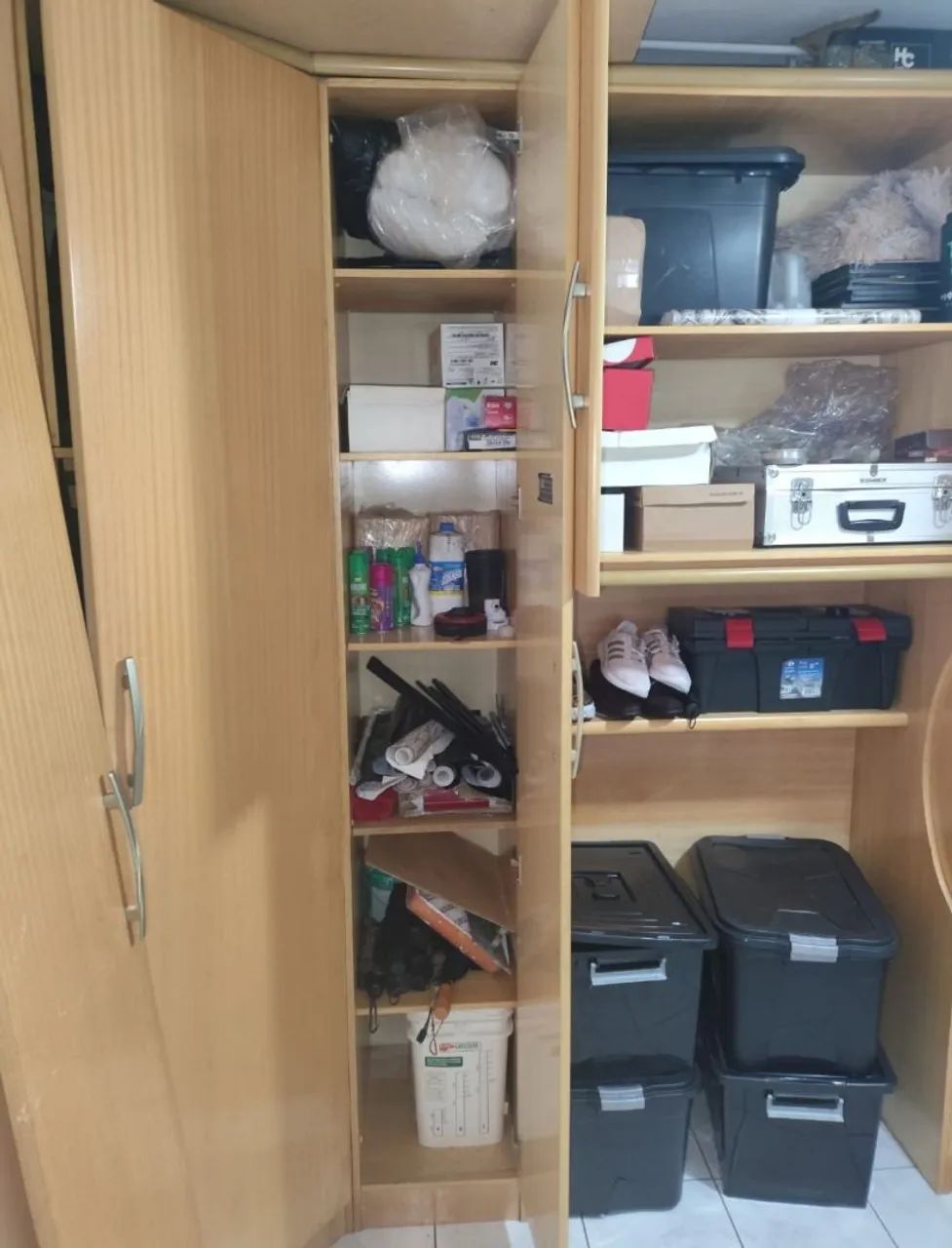 GUARDA ROUPA COM CAMA DE SOLTEIRO - Foto 4