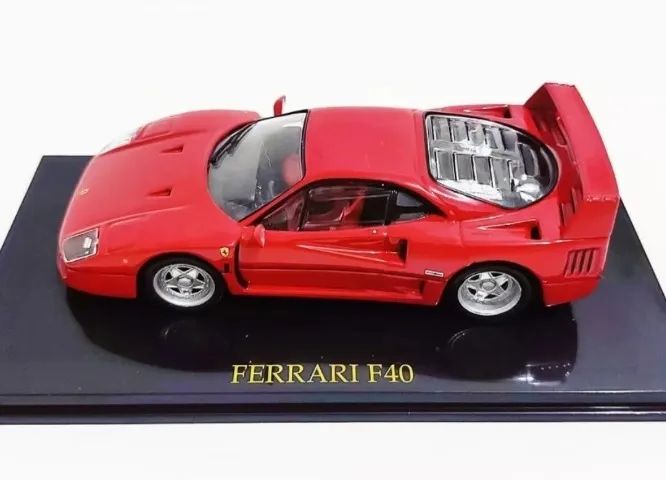 Miniatura Ferrari F40 (1:43) - Foto 2