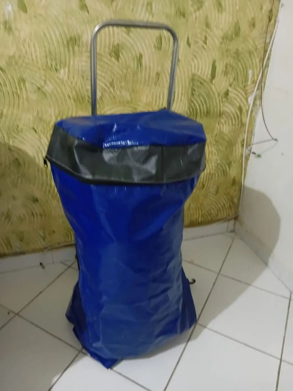 Carrinho sacoleira, de feira