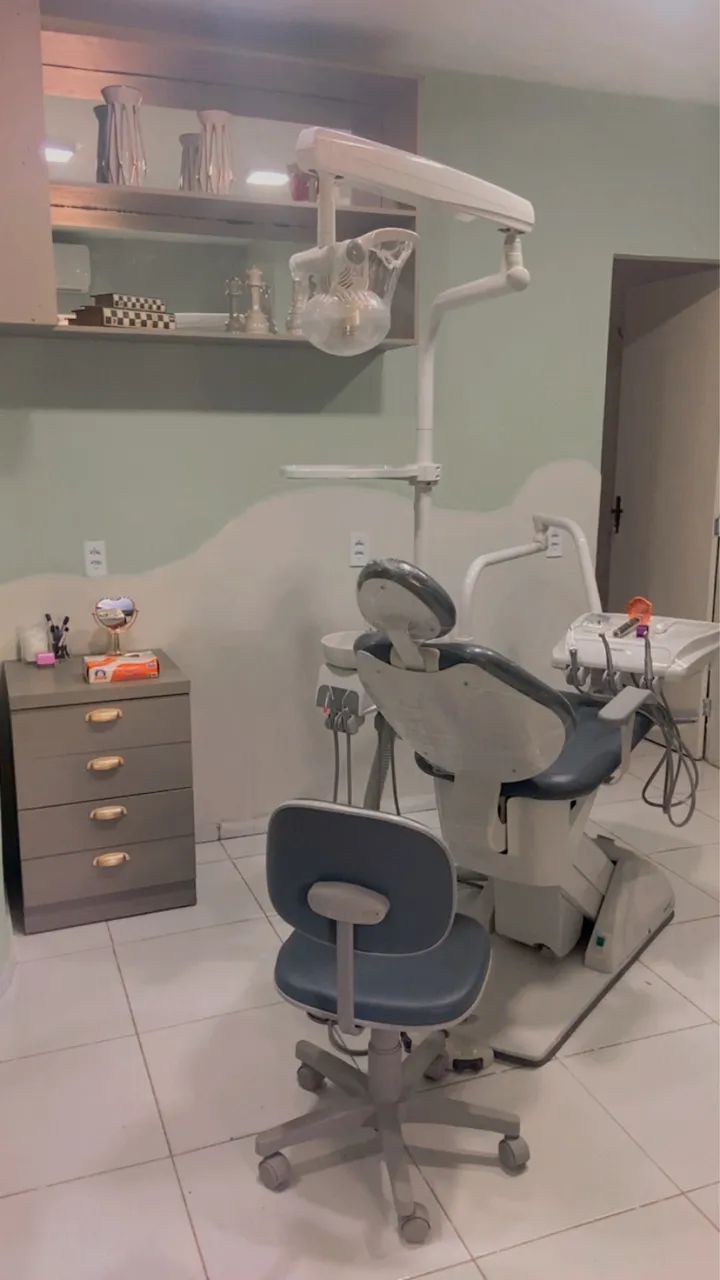 CONSULTÓRIO ODONTOLÓGICO COMPLETO