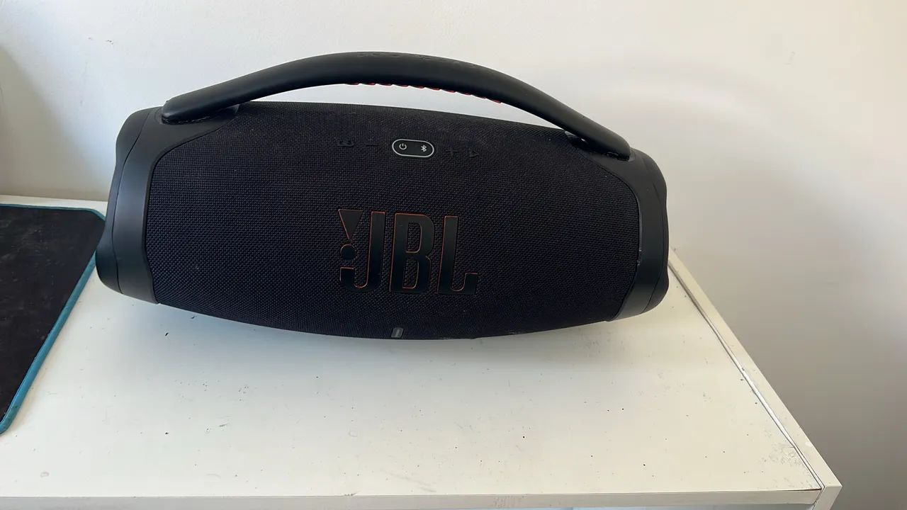 JBL BOMBOX 3 em perfeito estado 