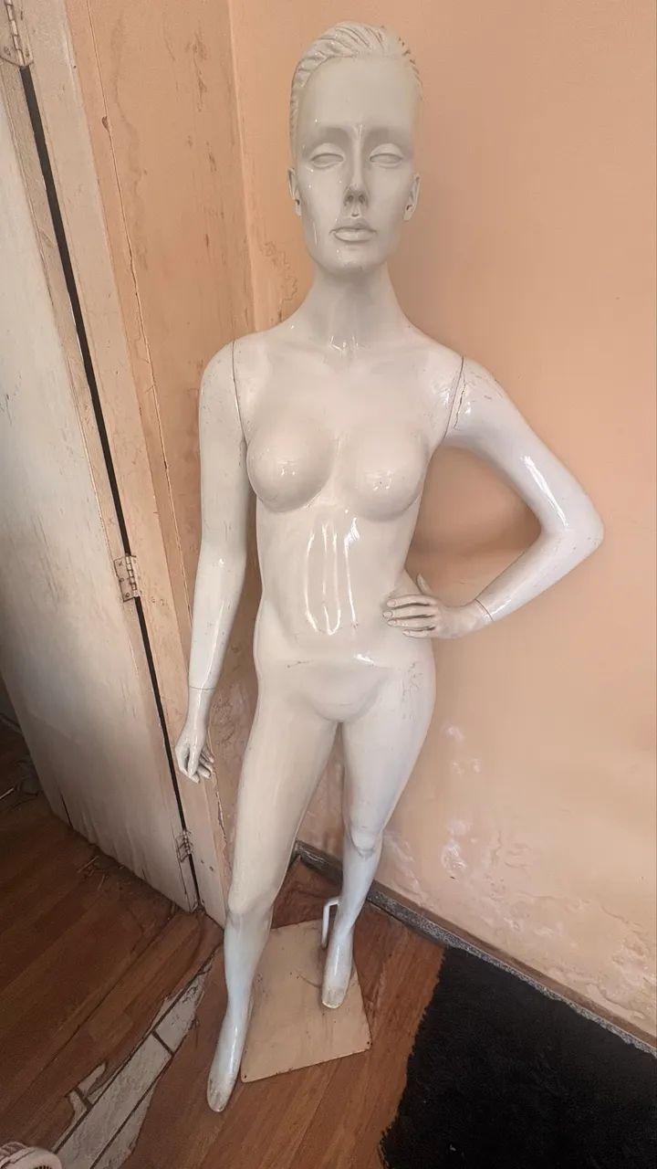 Manequim feminino 
