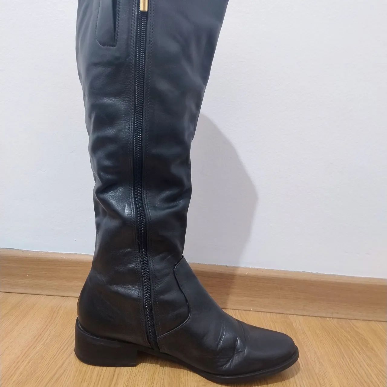 Bota couro cano alto  - Foto 4