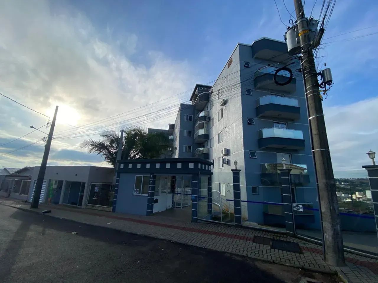 Apartamento para alugar com 2 quartos - 92m² - bairro Líder - Chapecó-SC