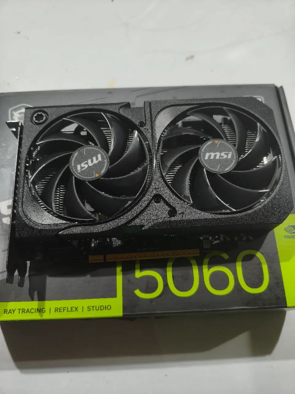 RTX 5060 - Foto 2