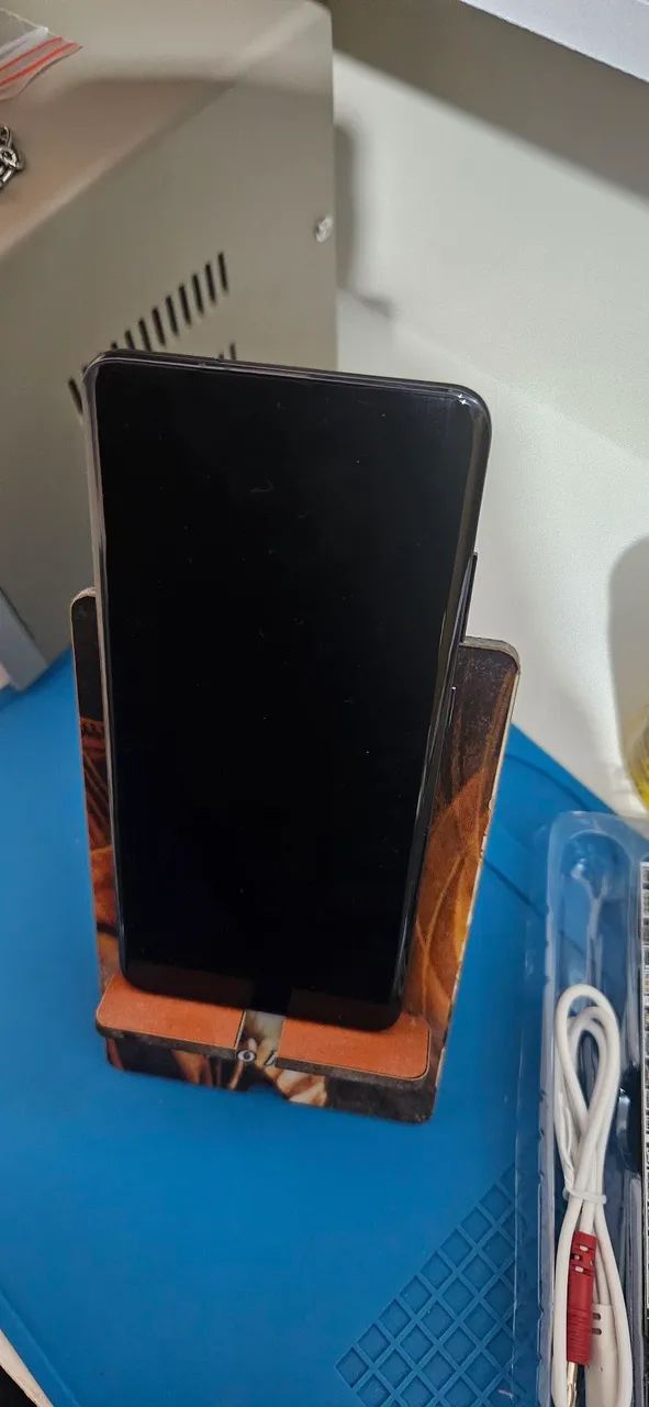 SAMSUNG GALAXY S20+ (usado) - Foto 3