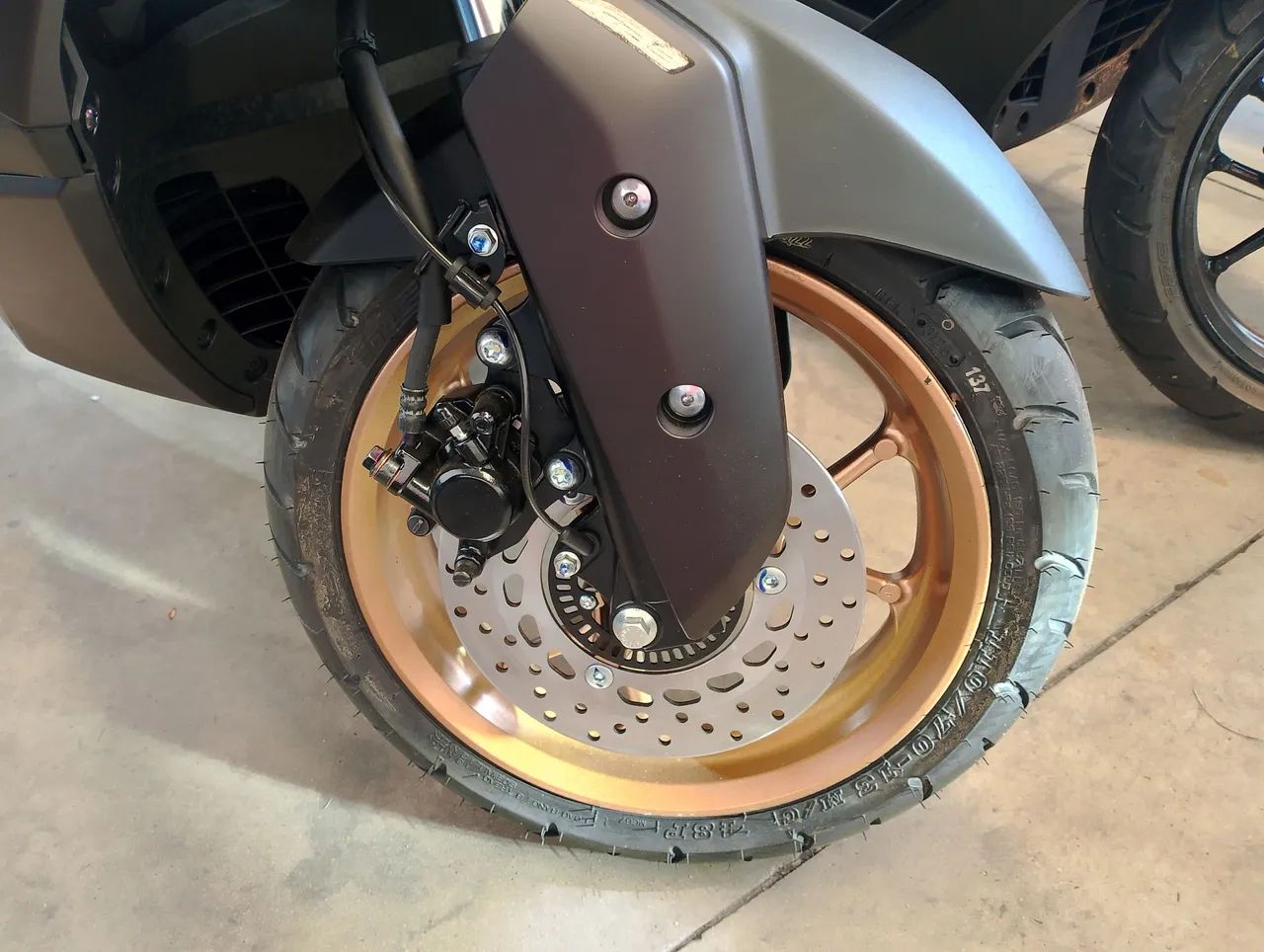 YAMAHA NMax 2026 - Foto 3