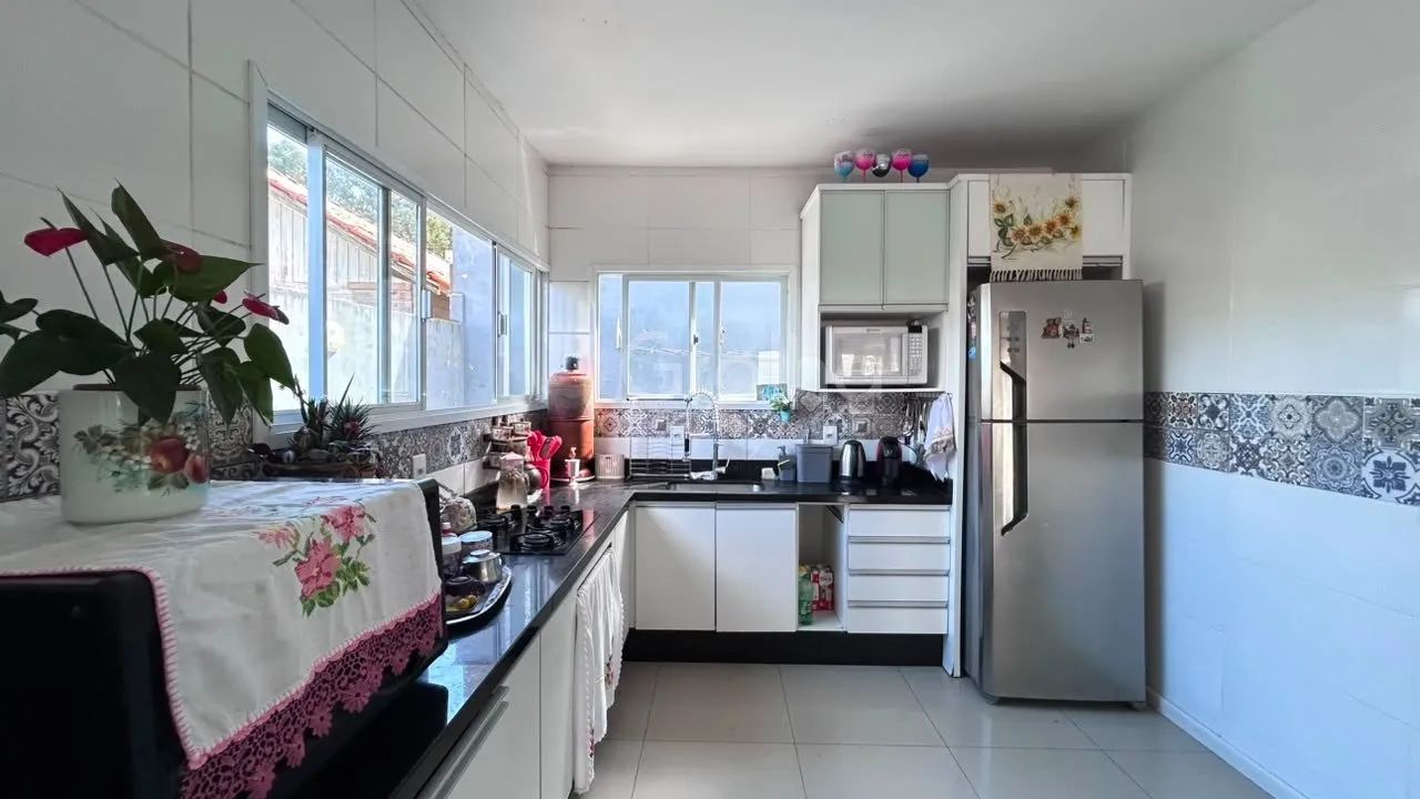 5 quartos, vista mar, com piscina no Cacupé - Foto 4