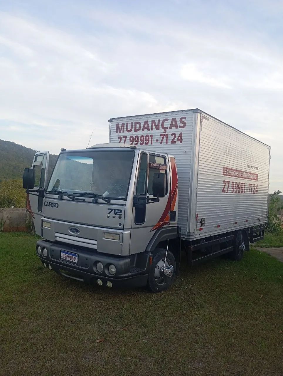 Ford Cargo 712 Baú 2009. - Foto 3