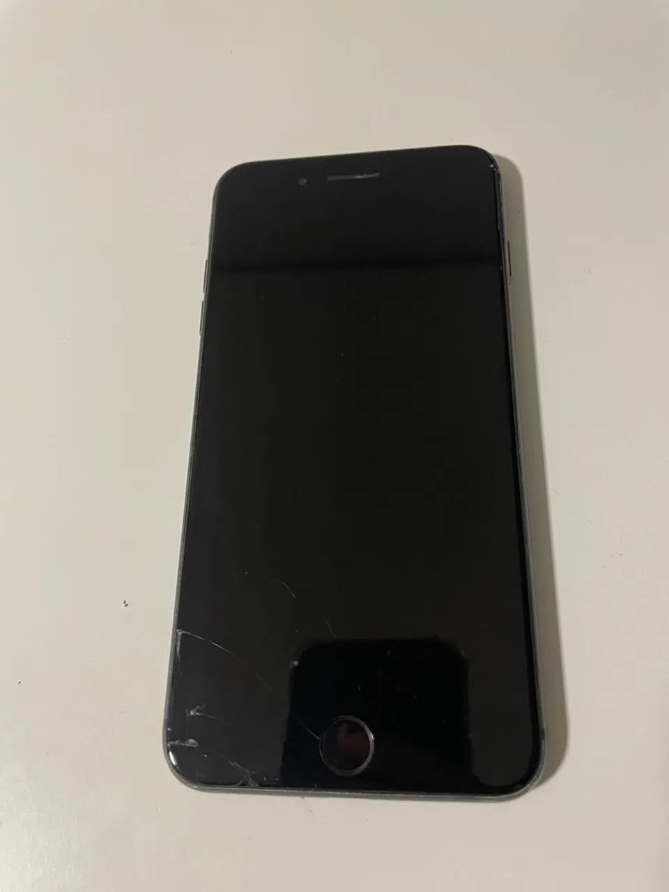 iPhone 8 Plus