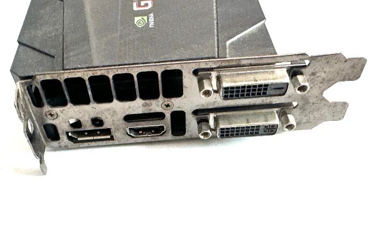 Placa de Video Geforce GTX 680  EVGA 2gb - Foto 2