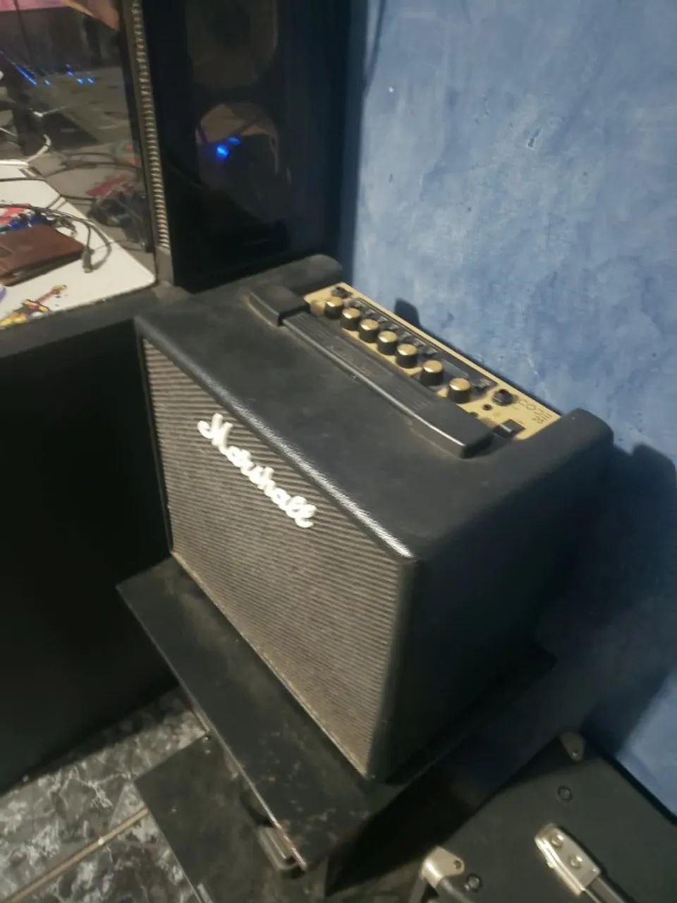 Amplificador Marshall code 25 + Footswitch