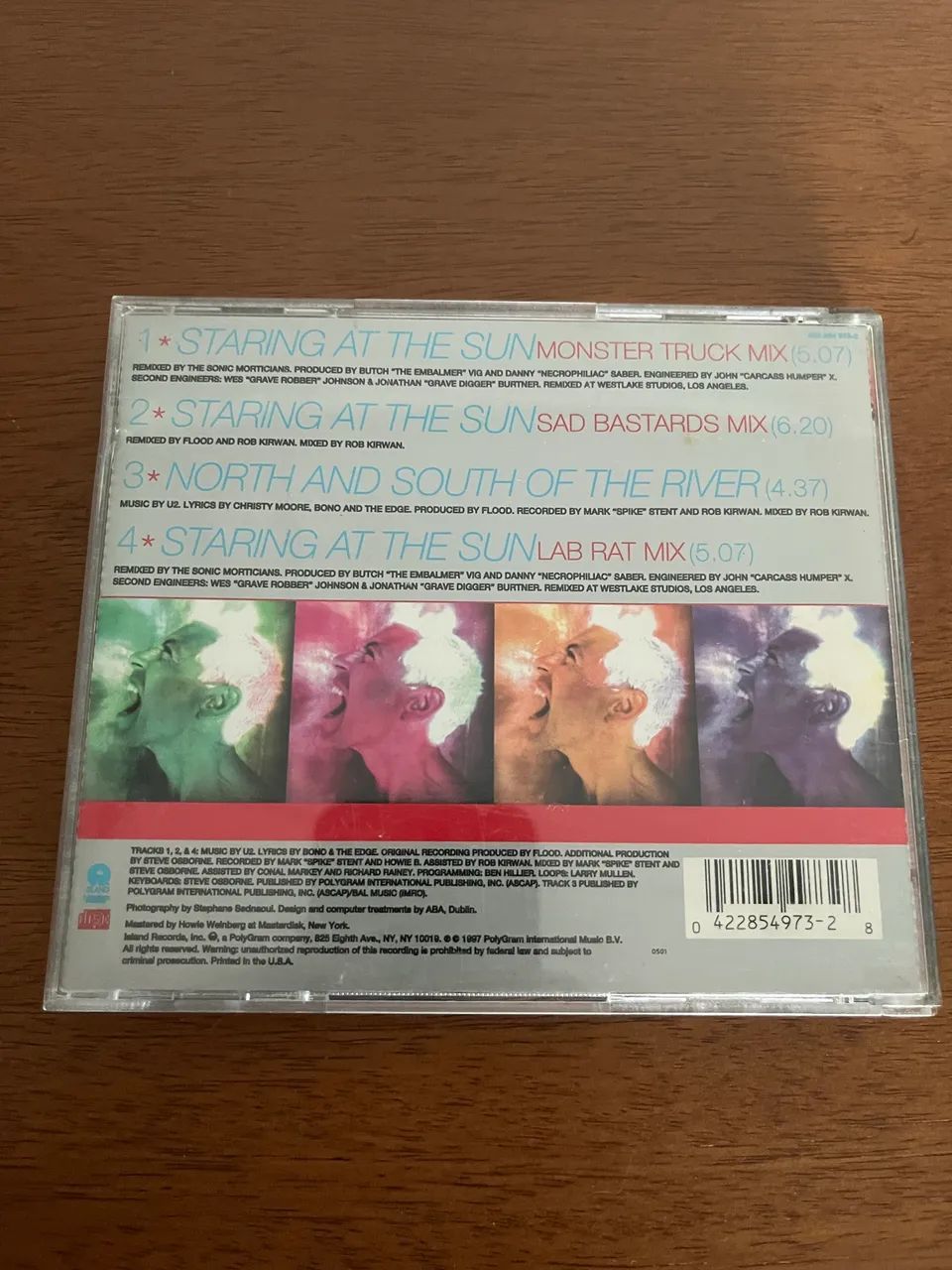 U2 Staring at the Sun - Single - Foto 2