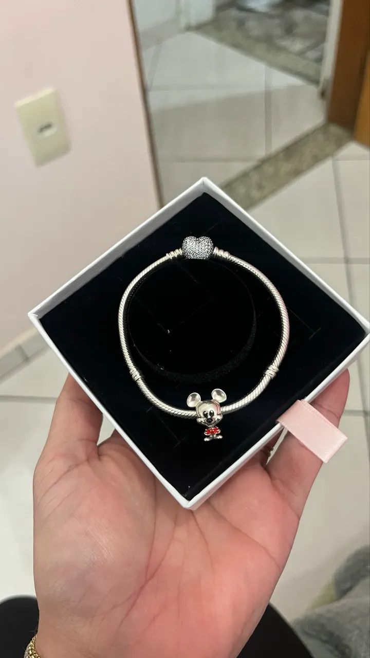 Pulseira Pandora Coração e Berloque Mickey