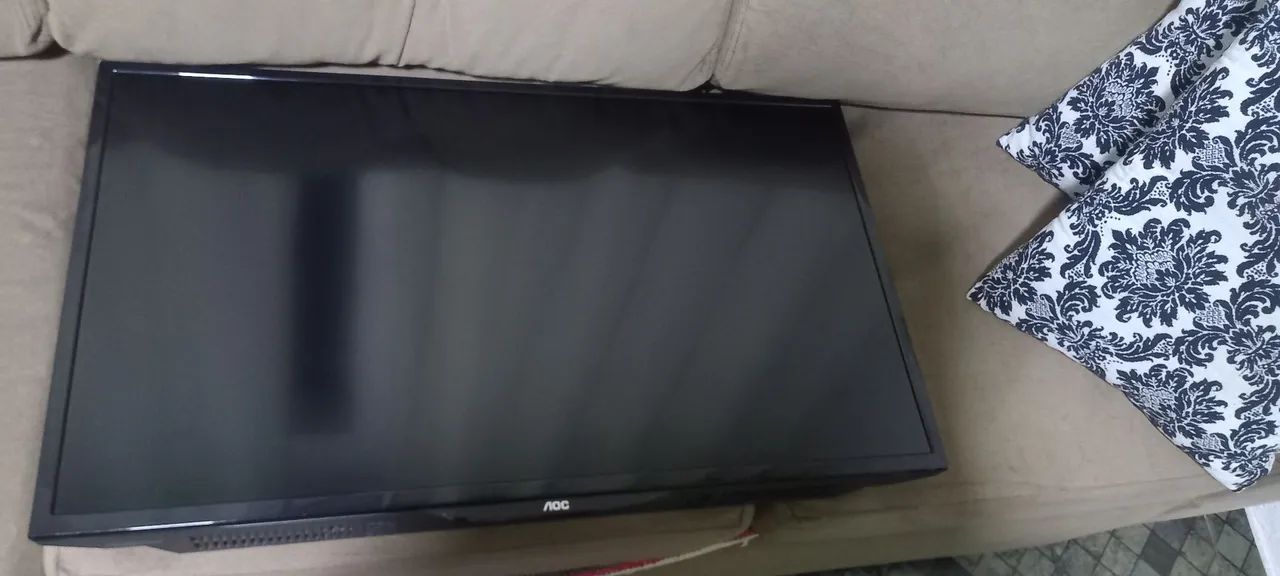 TV AOC 32"" SEMI NOVA  - Foto 3