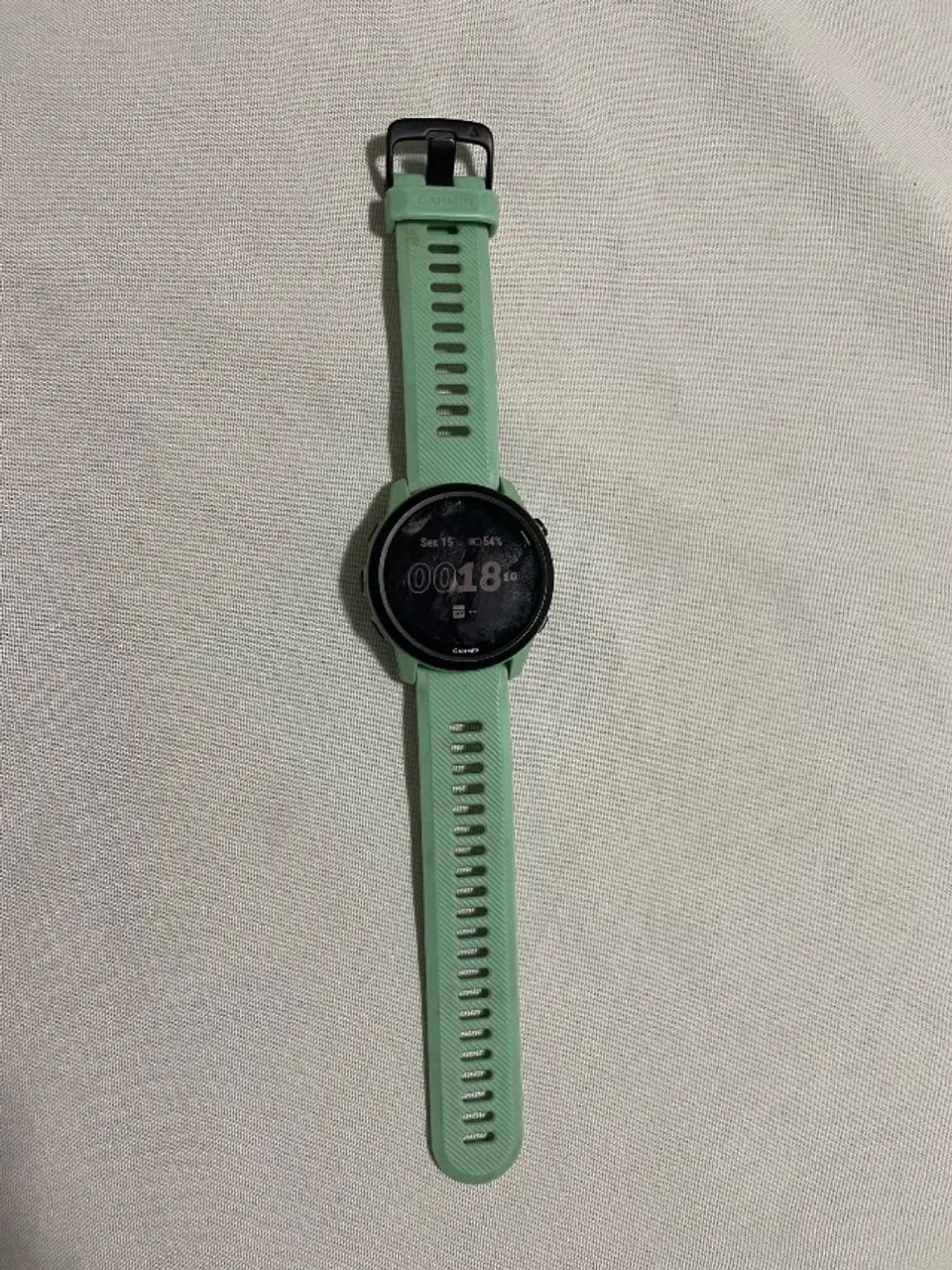 Relógio Garmin Forerunner 745