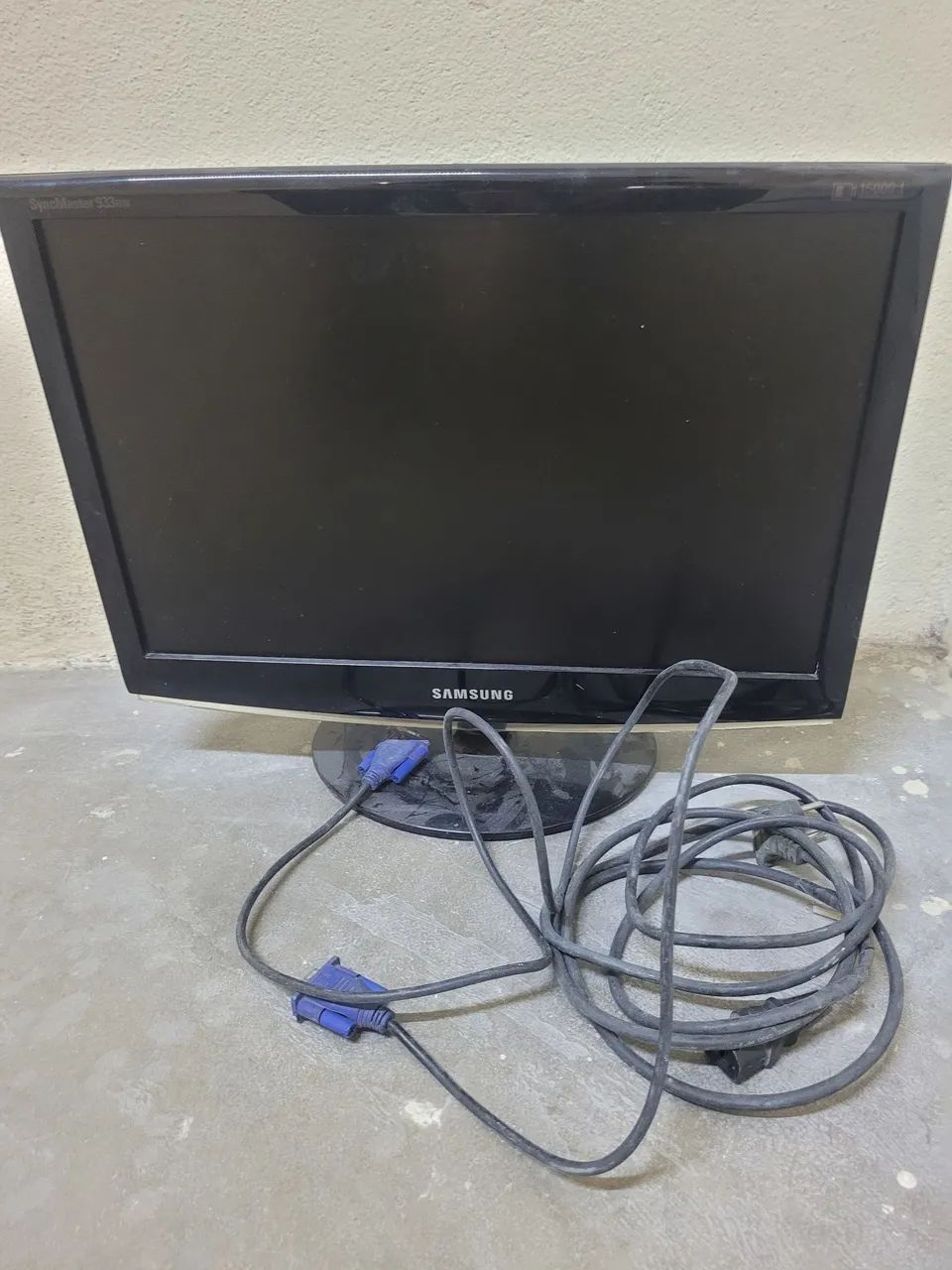 Monitor 19 çom defeito - Foto 2
