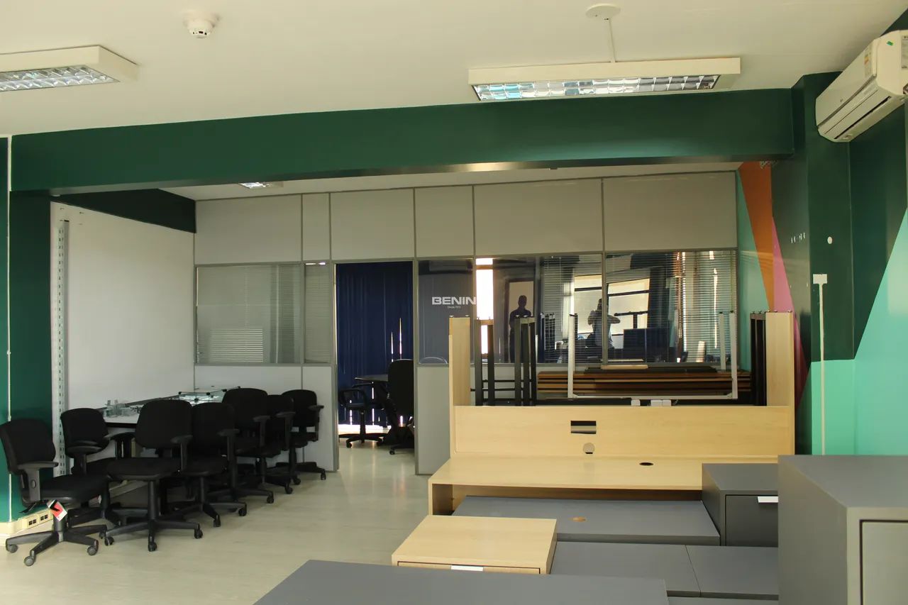 Sala comercial com 103 m2 mobiliada, no centro de Canoas Sala comercial com 103 m2 mobilia - Foto 4