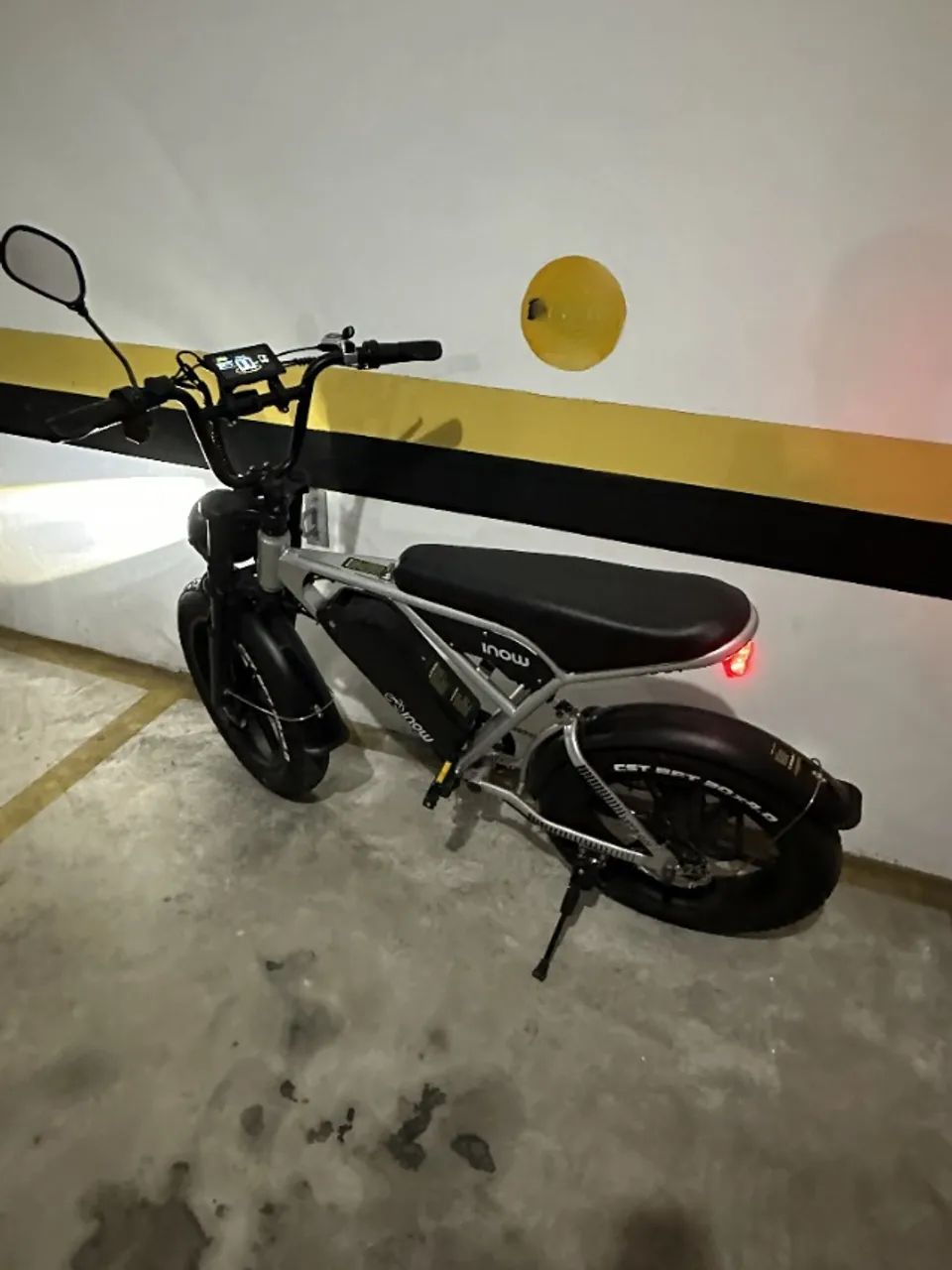 Bicicleta Elétrica INOW V9