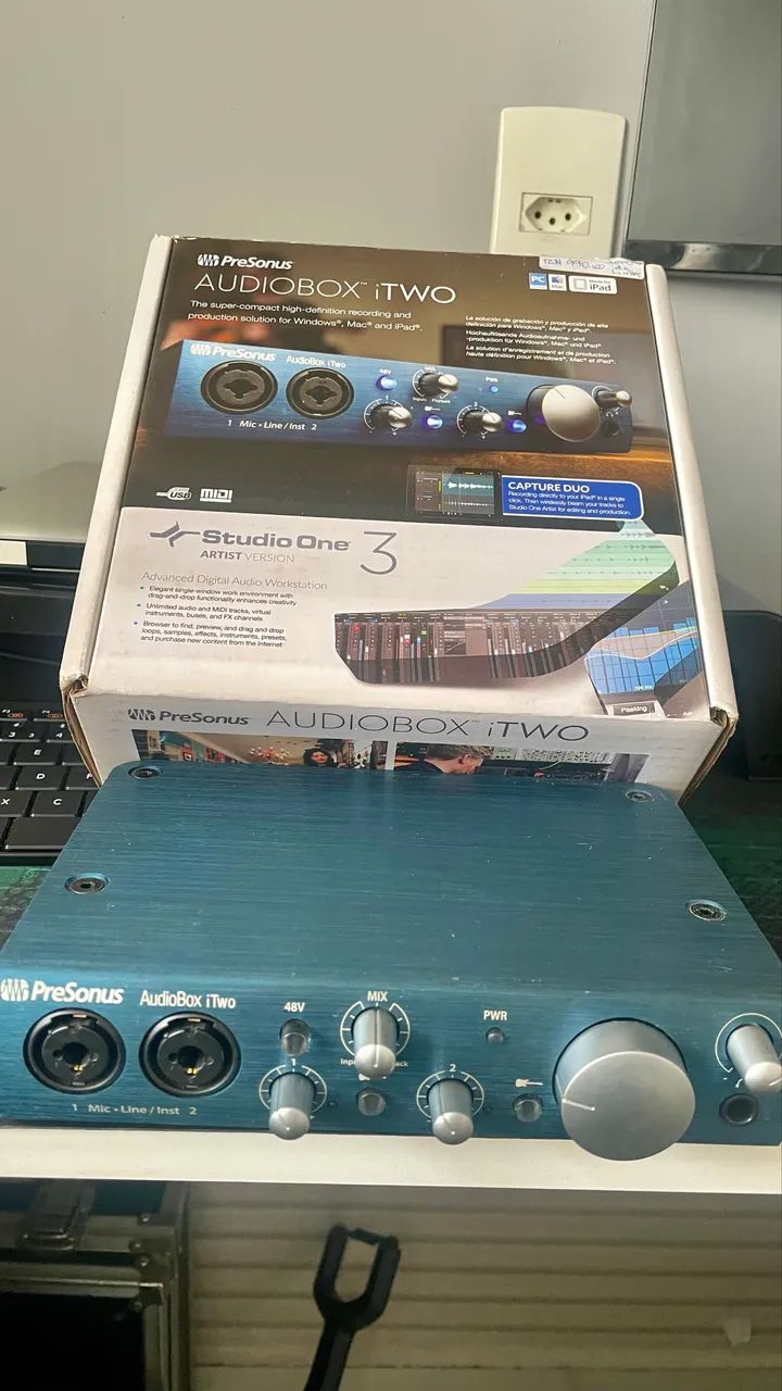 Oportunidade! Placa Presonus  ITwo !  - Foto 3