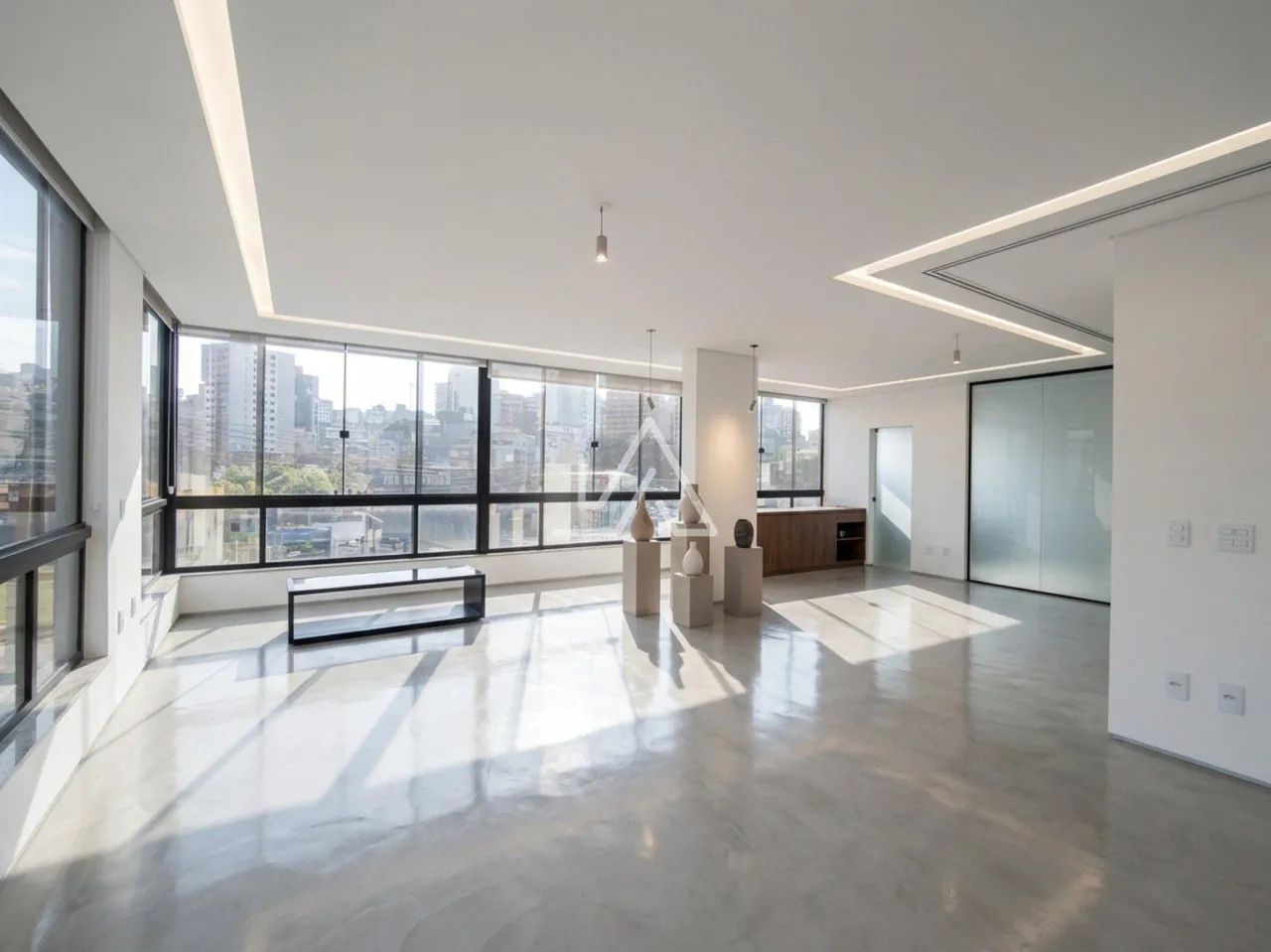 LOJA NO CENTRO - DE ESQUINA COM 69,00 M² - Foto 5