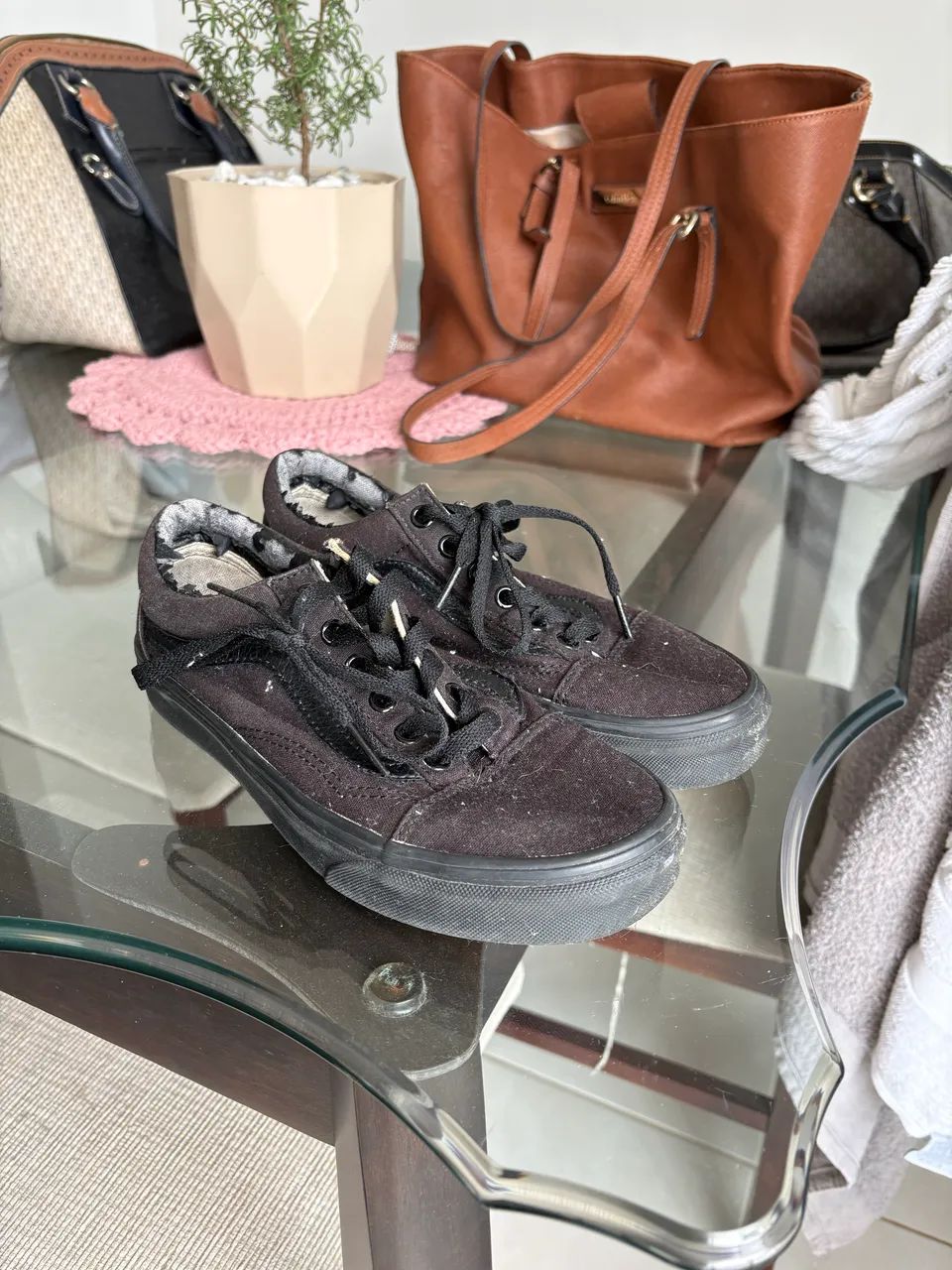Tênis Vans preto tamanho 36 - Foto 2