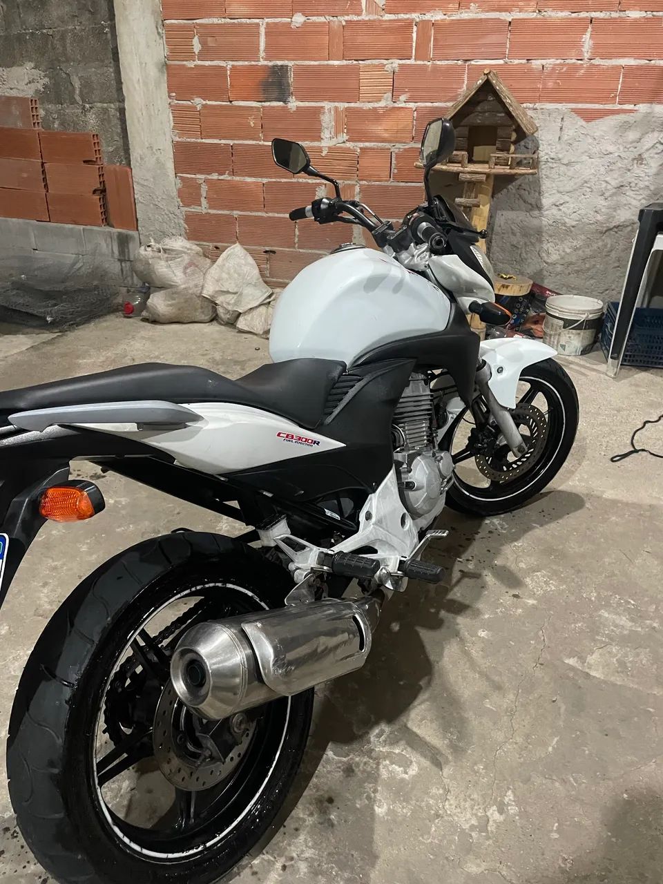 Vendo CB300 2012 - Foto 2