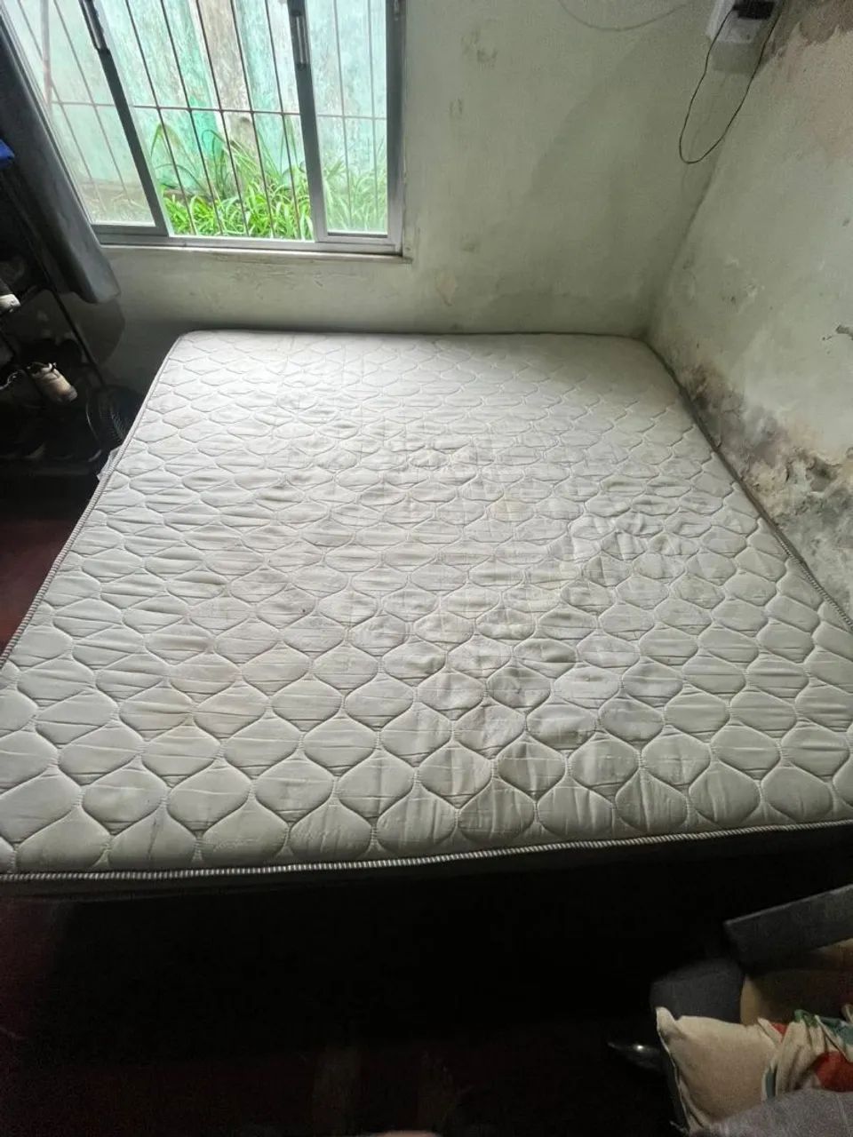 Cama king 2,1x2,1m