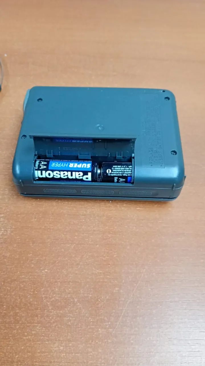 Este gravador de fita cassete portátil é o Panasonic RQ-L10 DV00143 - Foto 4