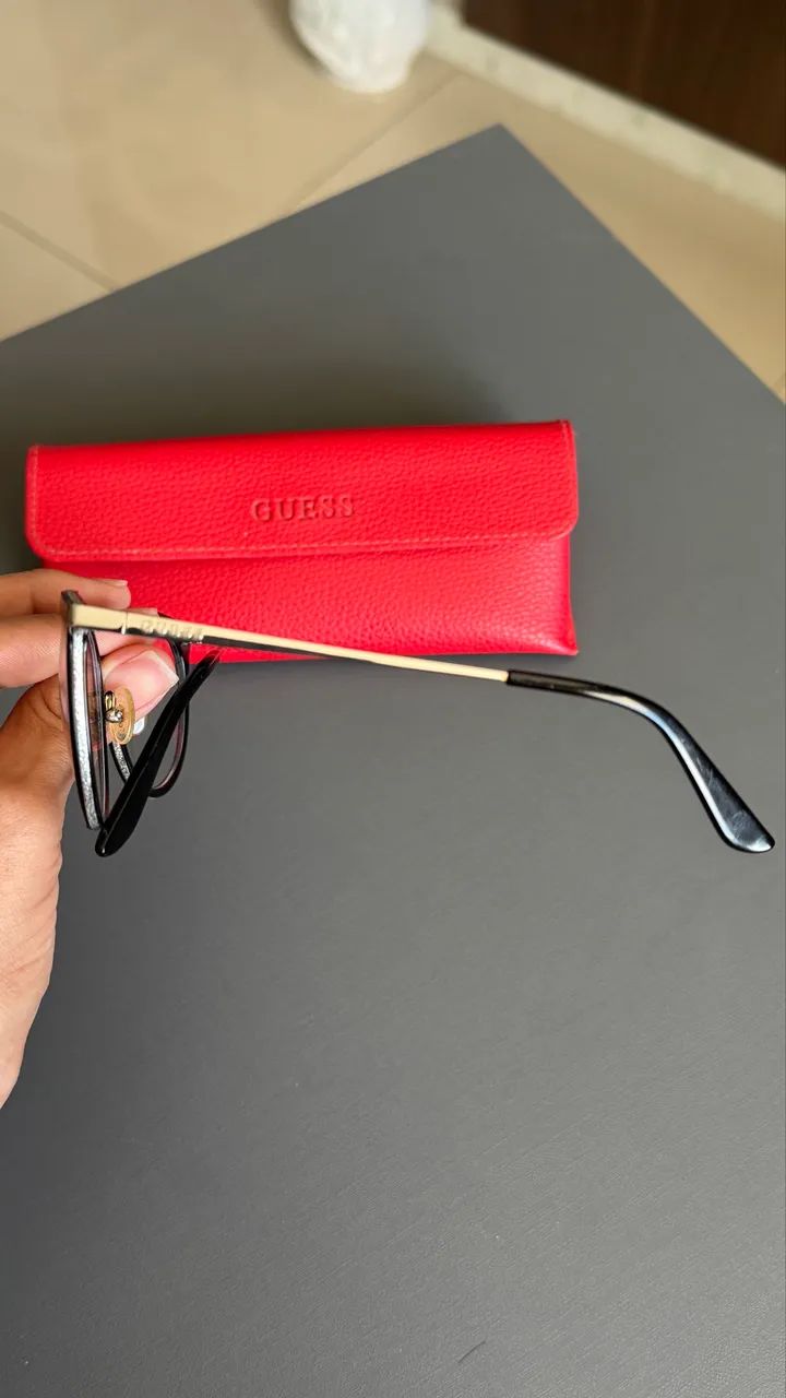 Armação GUESS para óculos de grau  - Foto 2