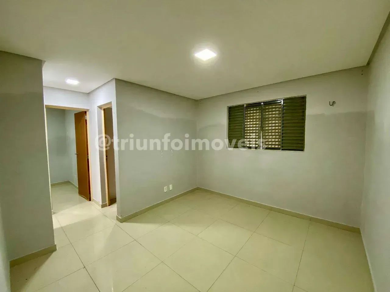 Apartamento no Residencial Monte Líbano com 2 quartos
