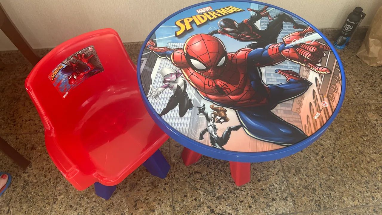 Mesa de atividades Spiderman - Foto 3