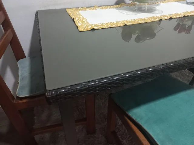 Mesa de Jantar com 4 cadeiras.  - Foto 4