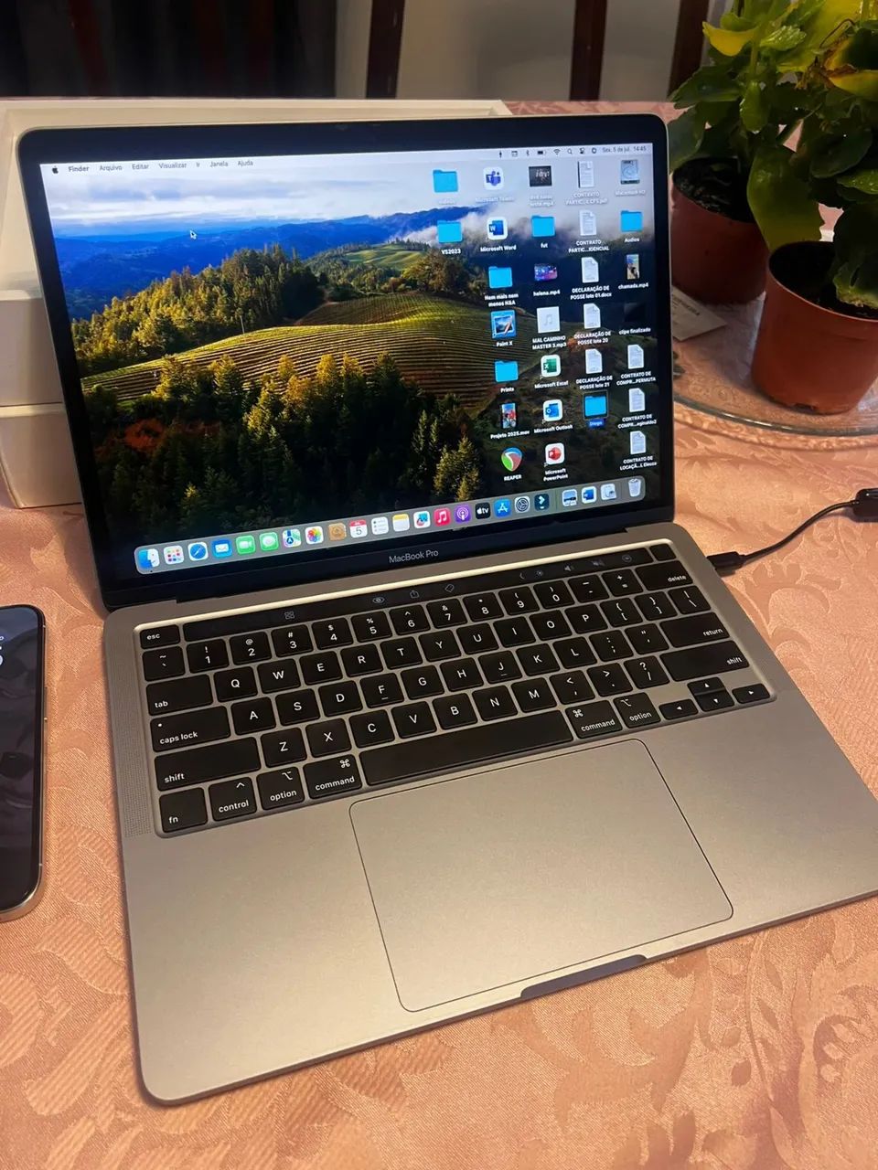 MacBook Pro + touchbar A2251 2020 - Notebooks - Setor Oeste