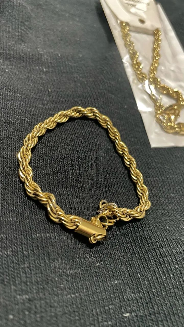 Pulseira trançada 