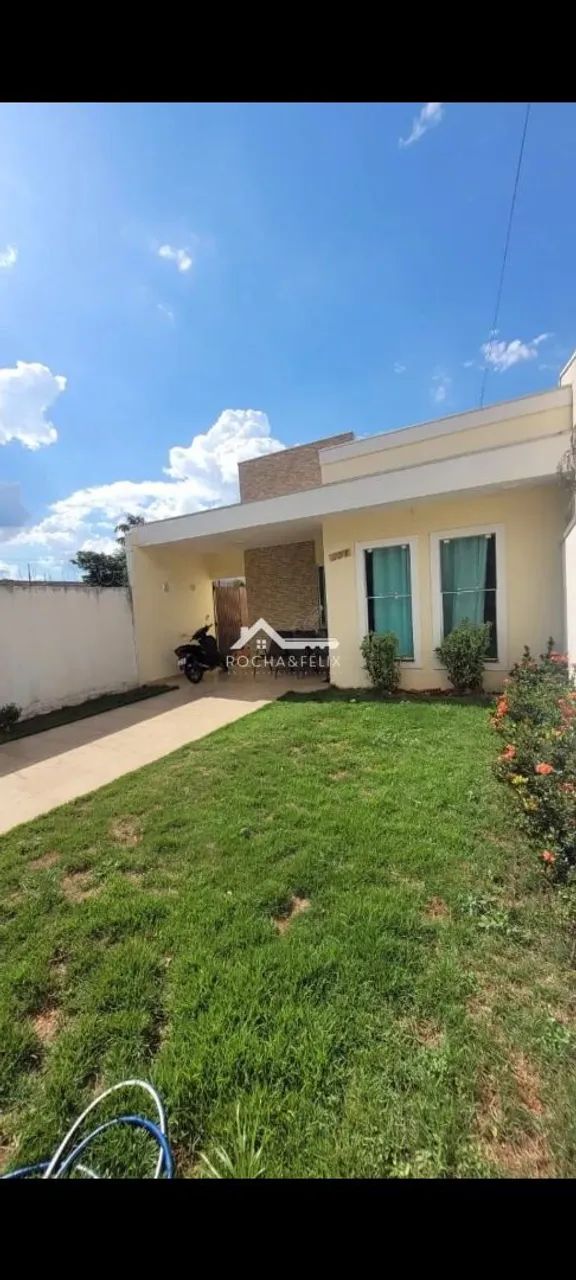 Vende- se casa. Rua Nelson Moreira Batista 891