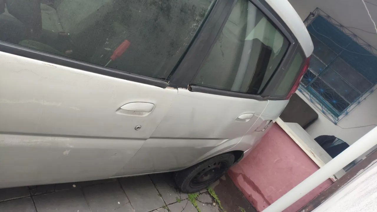 Effa M-100 1.0 8V 5P 2011 - Foto 5