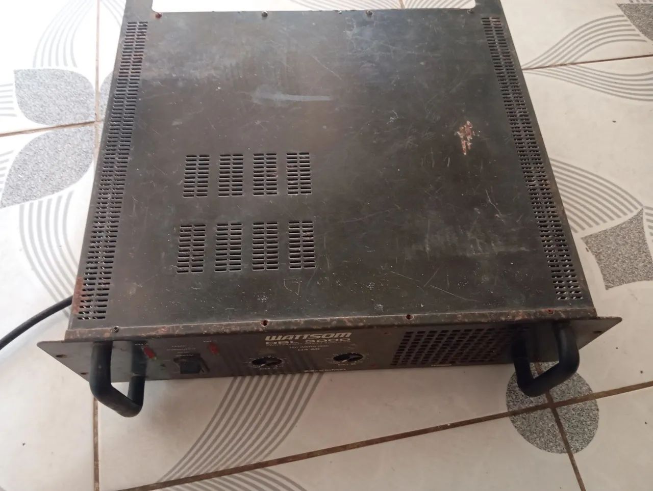 Vende se Amplificador 