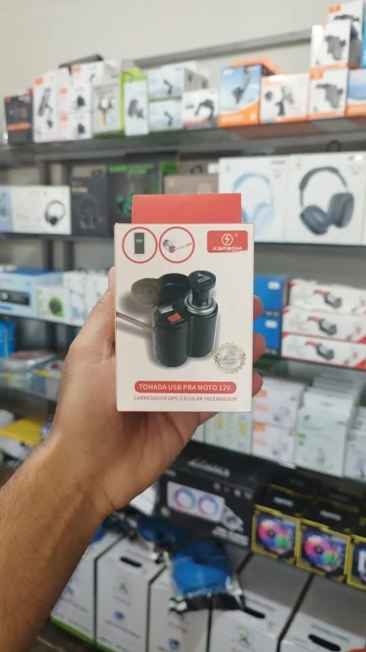 CARREGADOR E ASCENDEDOR PARA MOTO USB